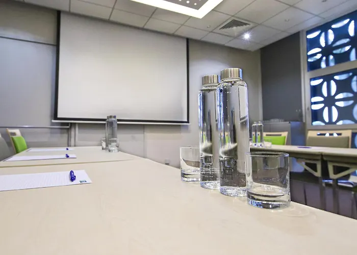 Express Strasbourg - Sud By Ihg Geispolsheim